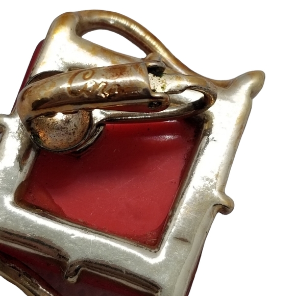 COROCRAFT 1950S CHERRY RED SQUARE LUCITE & GOLDTONED CLIP ON EARRINGS - Picture 7 of 7